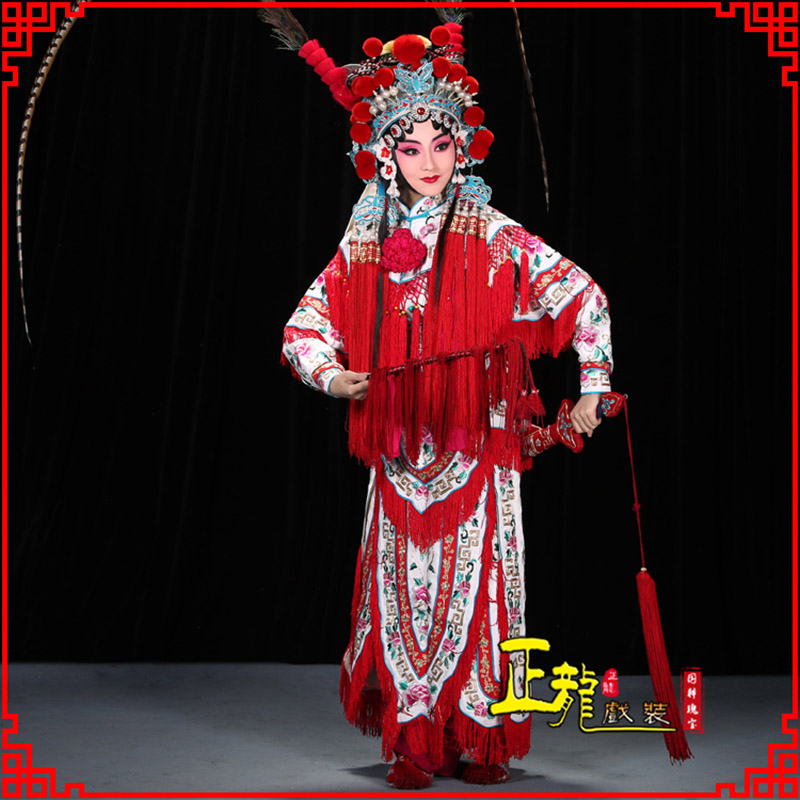 增城刀马旦改容战父 软绉镶边女改良靠